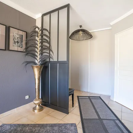 Serenite Yourhosthelper Apartmán *